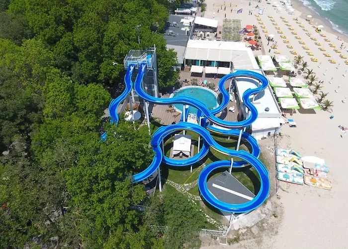 City-centre 1 * Warna