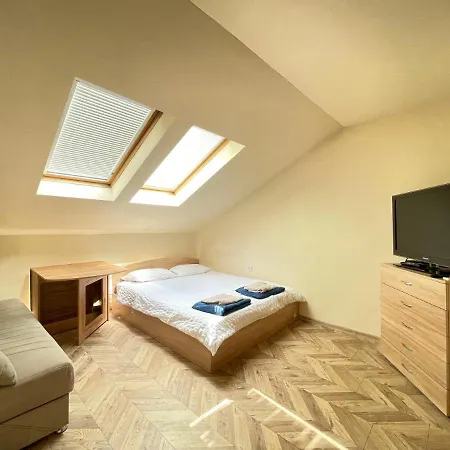 City-centre 1 * Warna